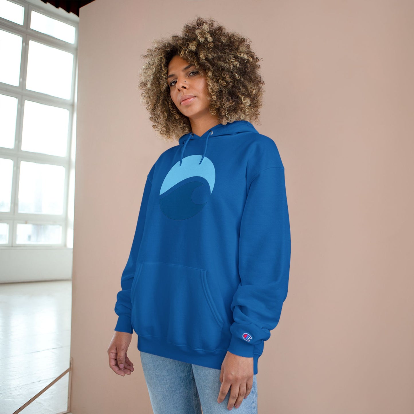 Ocean Wave Champion Hoodie – Minimalist Surf Design