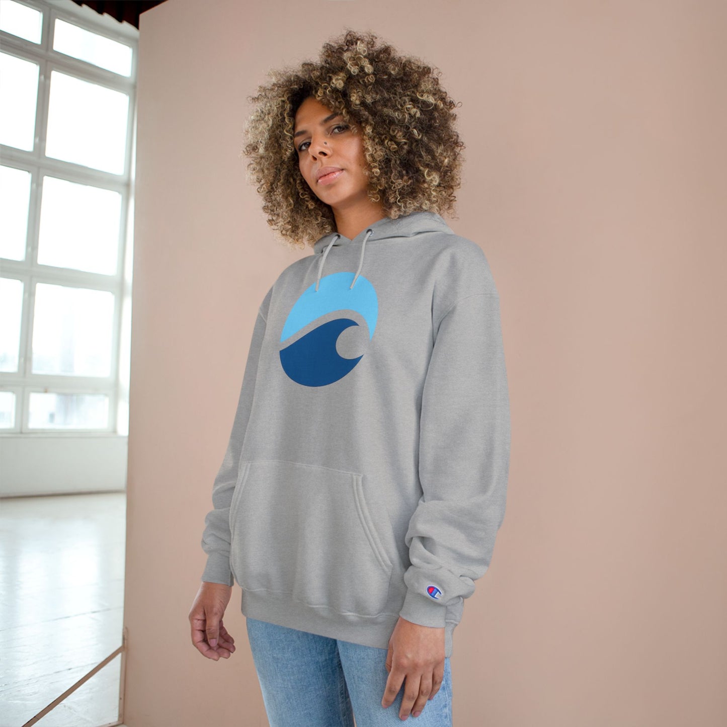 Ocean Wave Champion Hoodie – Minimalist Surf Design
