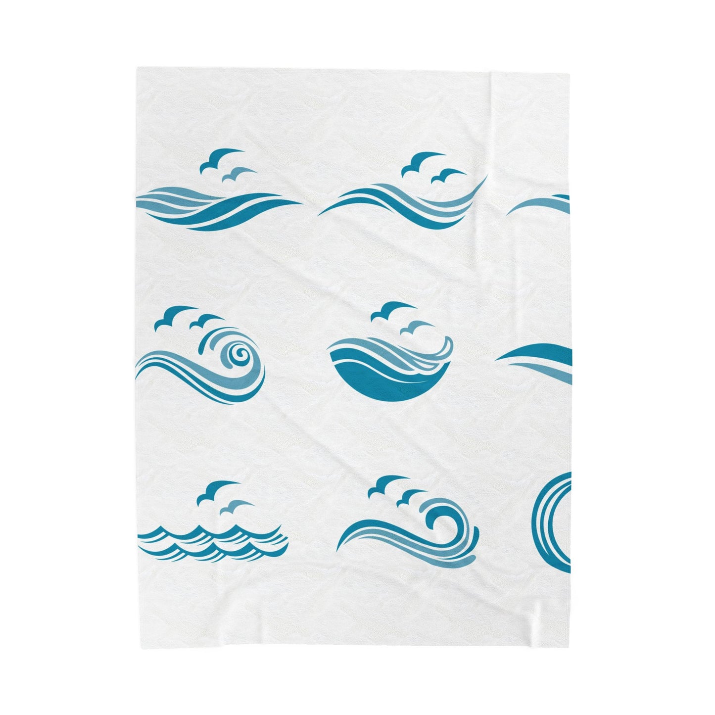 Cozy Ocean Waves Velveteen Plush Blanket – Soft & Stylish Coastal Throw
