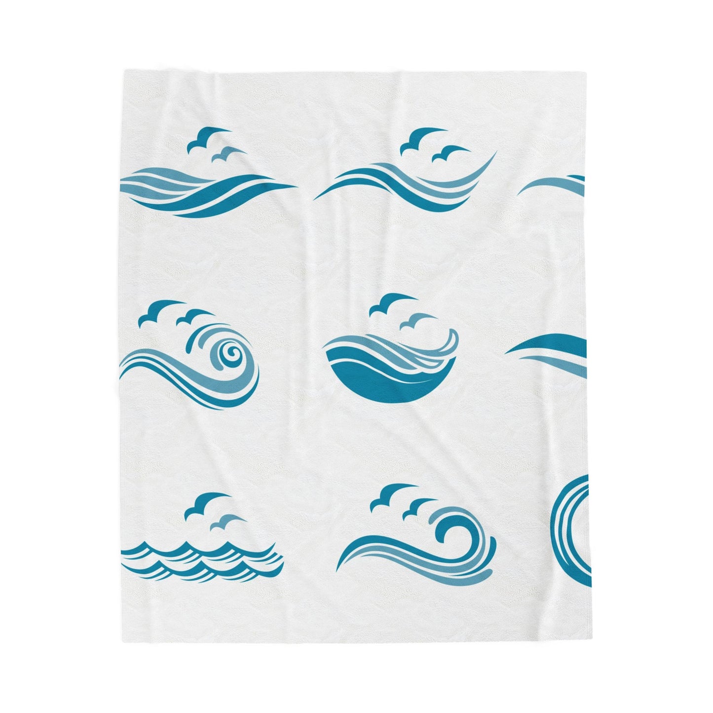 Cozy Ocean Waves Velveteen Plush Blanket – Soft & Stylish Coastal Throw