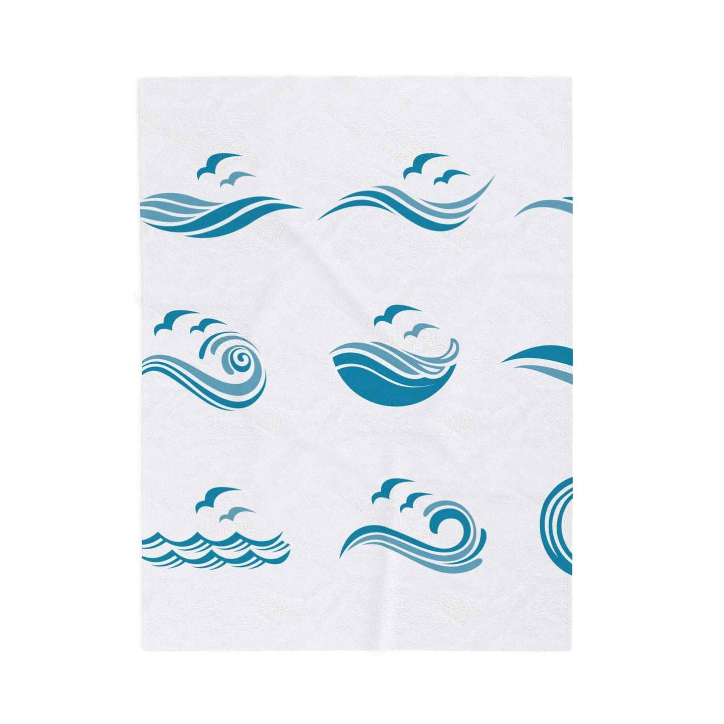 Cozy Ocean Waves Velveteen Plush Blanket – Soft & Stylish Coastal Throw