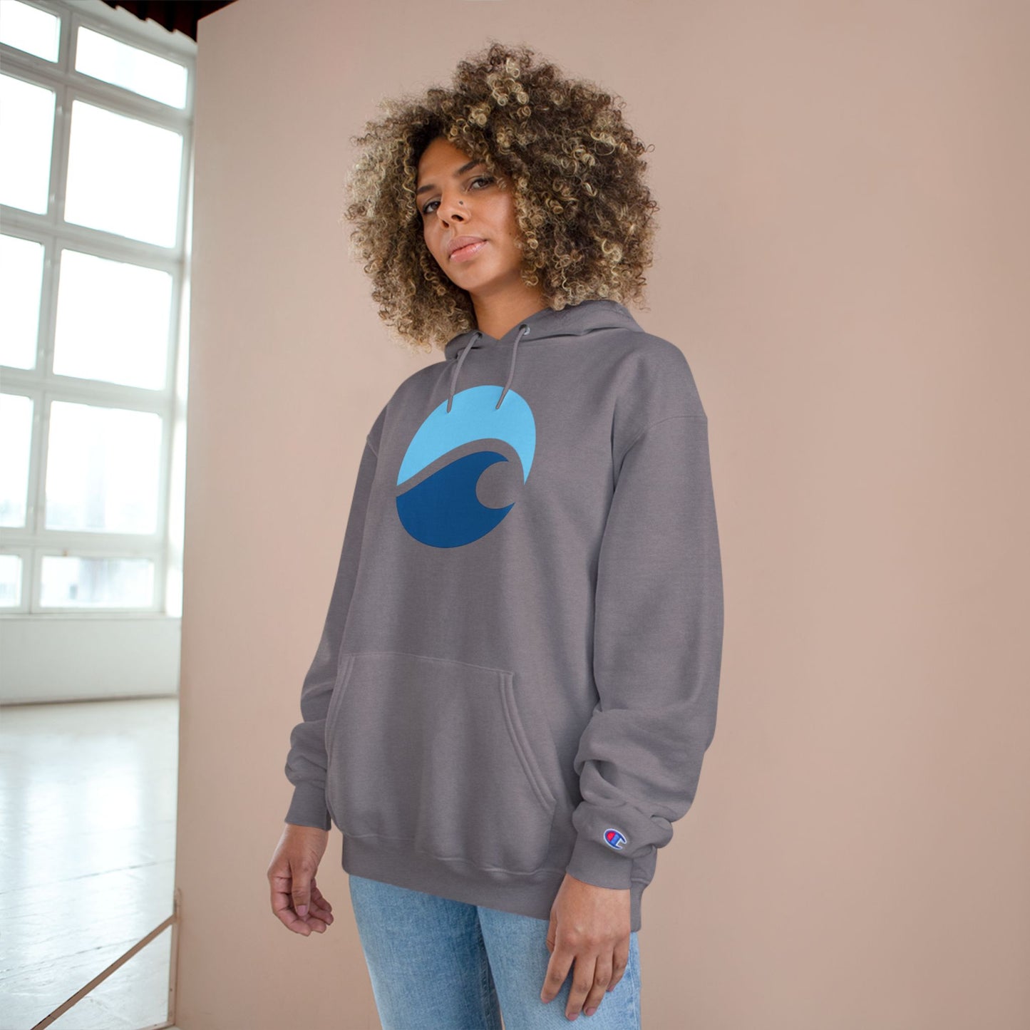 Ocean Wave Champion Hoodie – Minimalist Surf Design